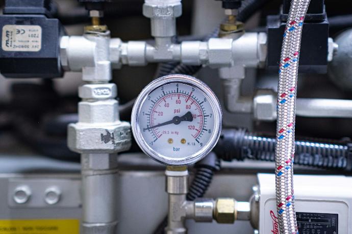 Elektrik und Steuerungstechnik